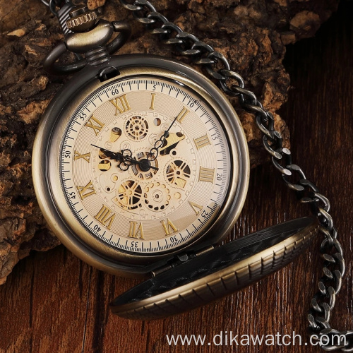 Vintage Wood Circle Carved Number Dial Mechanical Pocket Watch Men Unique Hollow Steampunk Bronze Mechanical Clock Watch chain